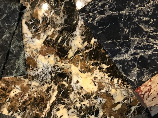 tessuto berto effetto marmo e marmo balck and gold